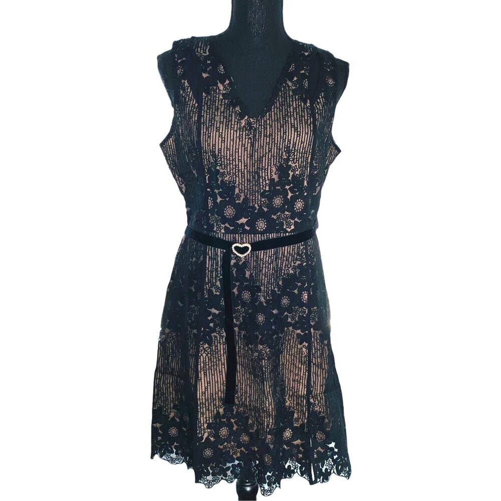 FoxieDox Anthro black Asha lace sleeveless mini dress size Large
